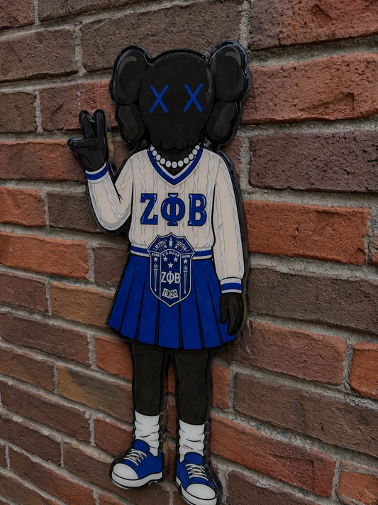 ZETA x KAWS FIGURE